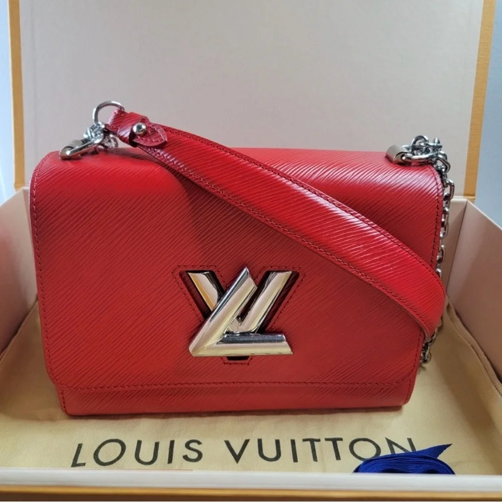 Louis Vuitton Twist Epi Leather Scarlet Crossbody Bag Full Inclusion (Box/Dusty) - Picture 16 of 17